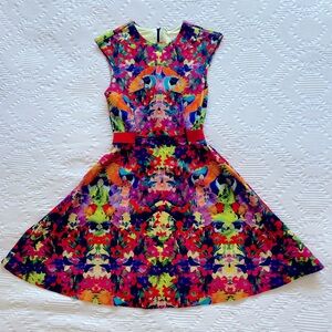 Beautiful multicolor floral / tropical cocktail dress size 2/XS